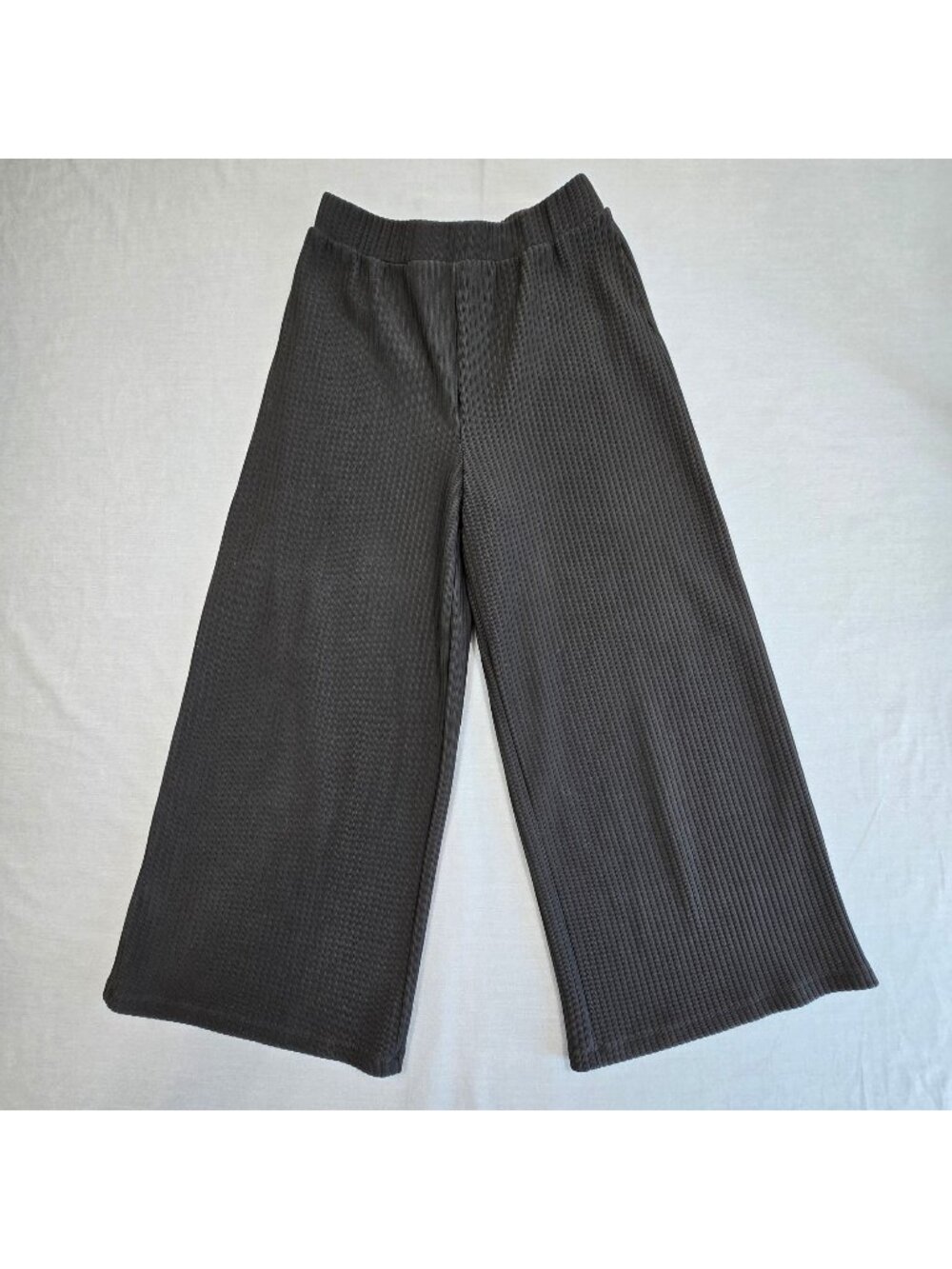 Forever 21 Womens Small Ribbed Cropped Wide Leg Pants Black Pull On Casual